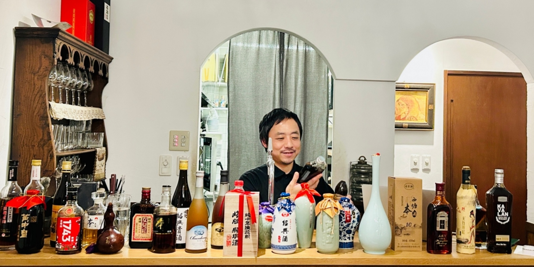 カクテルベースの注目株！
世界一飲まれているスピリッツ「白酒」って？- 前編 -