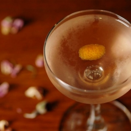 ローズ・ペタル・ギムレット