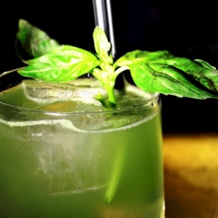ジン・バジル・スマッシュ