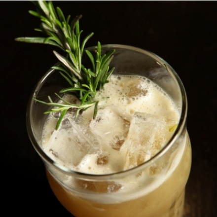 カスケイディング・ホップ・ヘッド